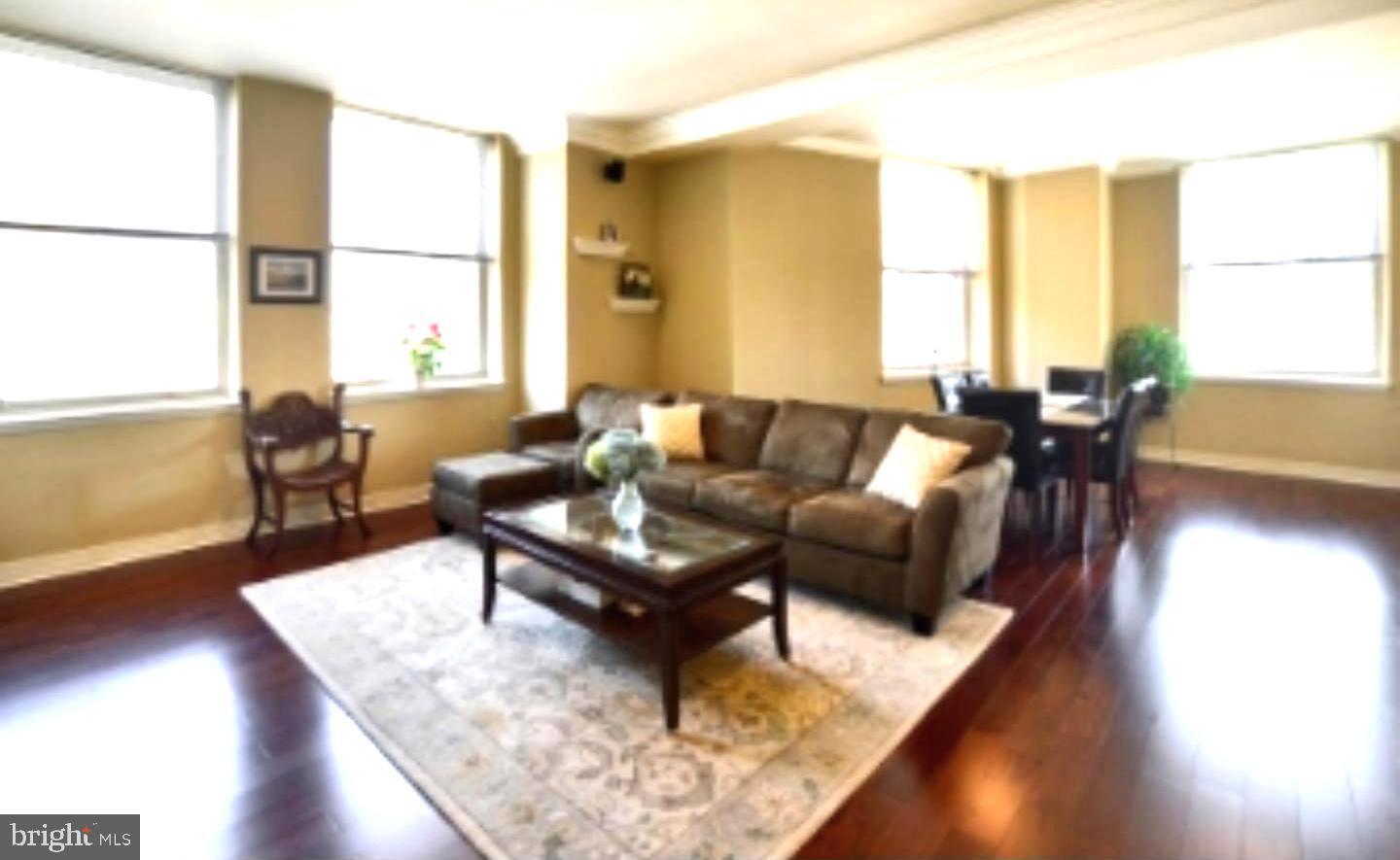 Property Photo:  1600-18 Arch Street 917  PA 19103 