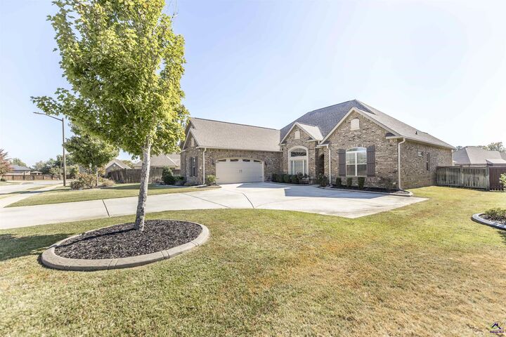 Property Photo:  803 Kyler Lane  GA 31005 