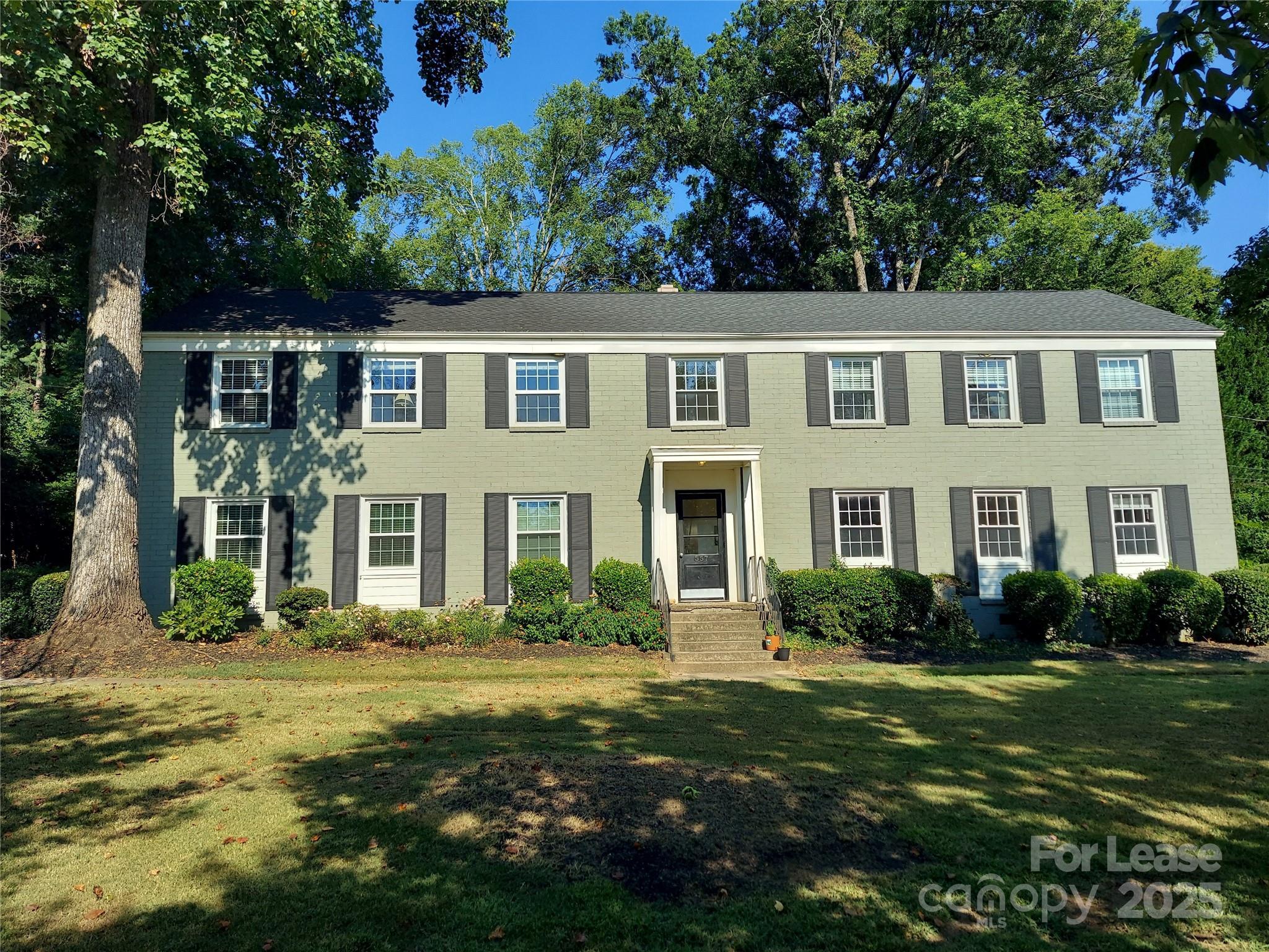 557 Wakefield Drive A  Charlotte NC 28209 photo