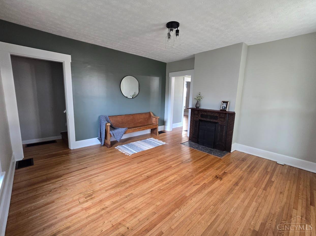 Property Photo: 152 E Beech Street OH 45133