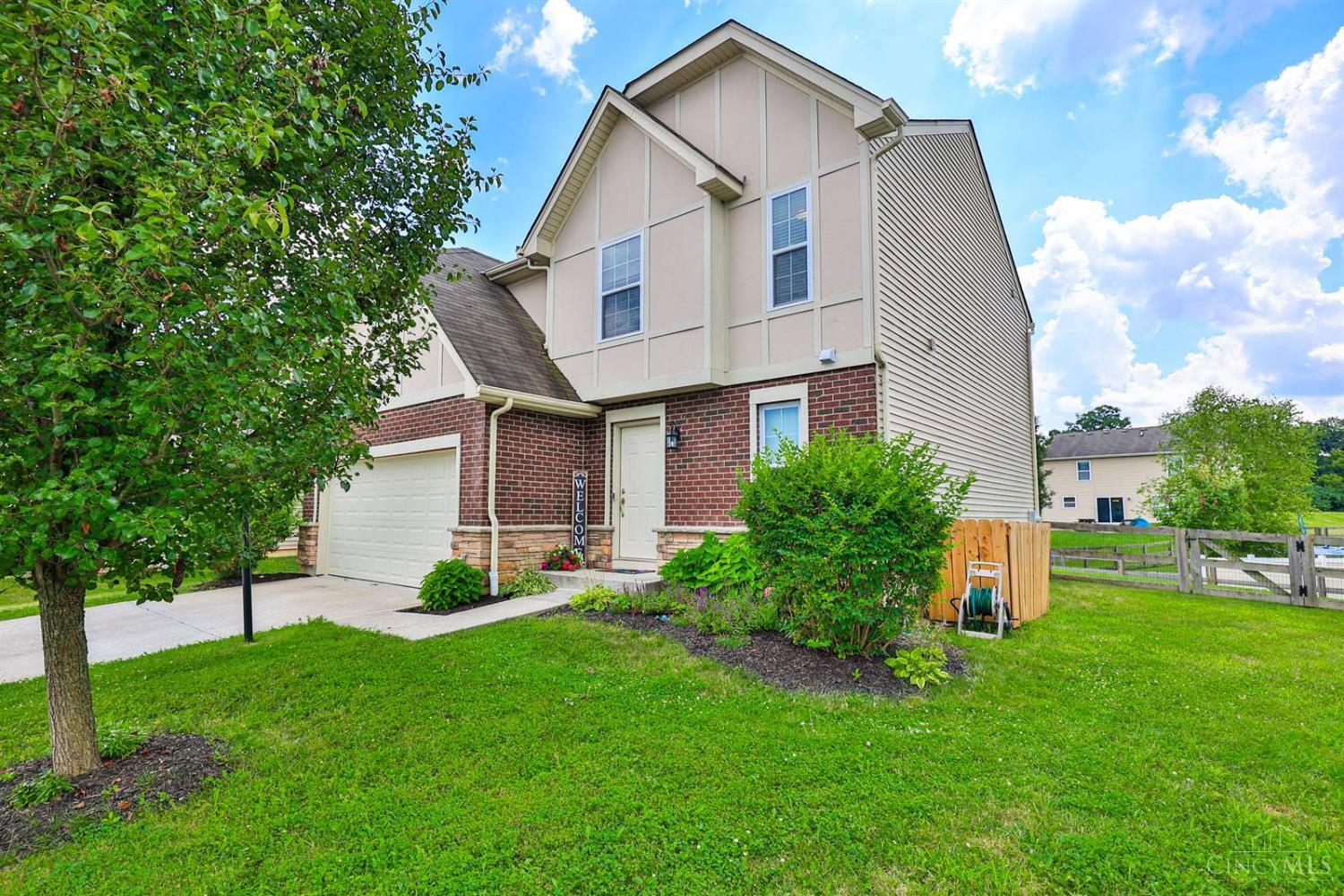 Property Photo: 5651 Shetland Court OH 45152