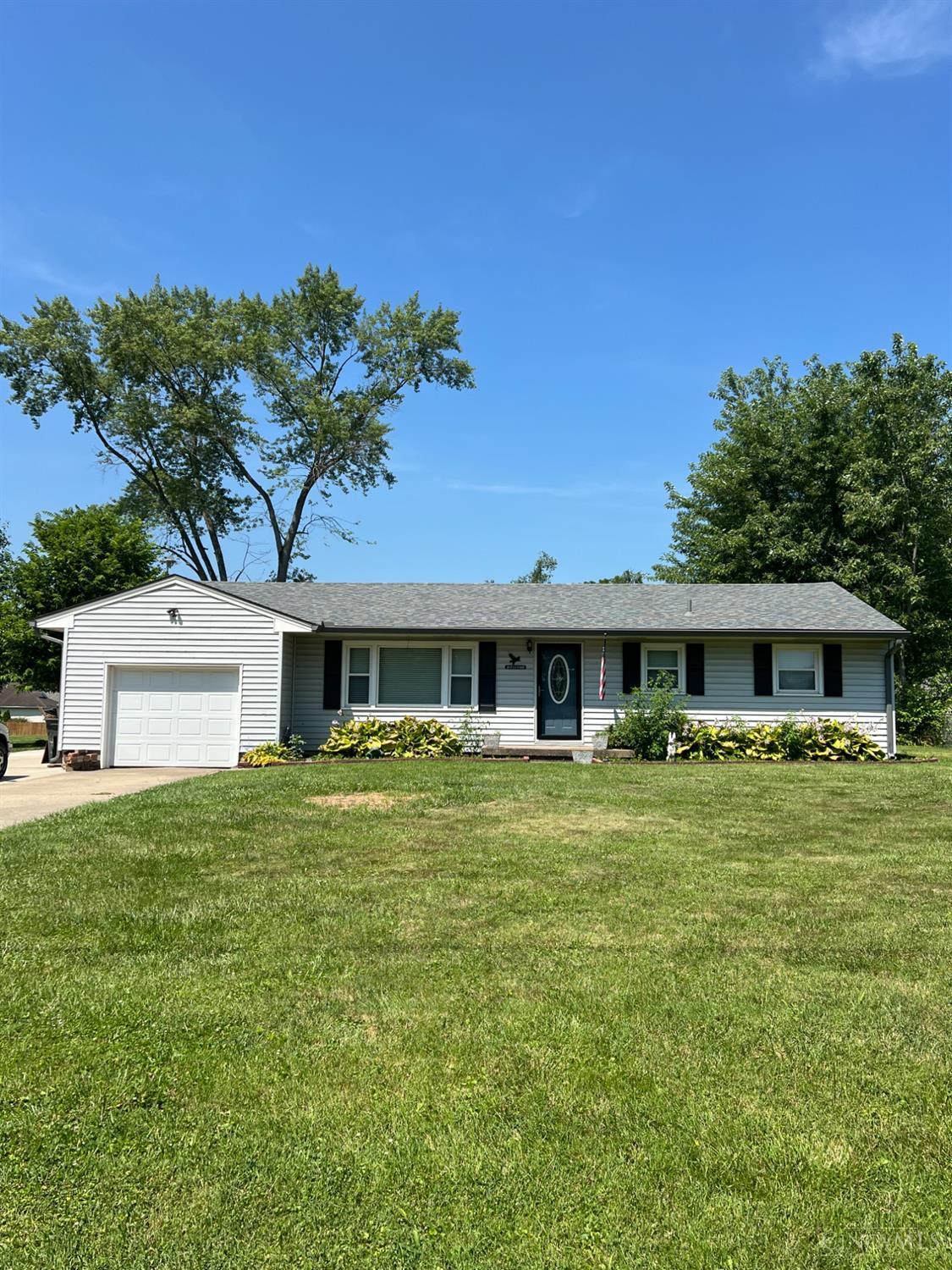 100 Arcadia Drive  Middletown OH 45042 photo