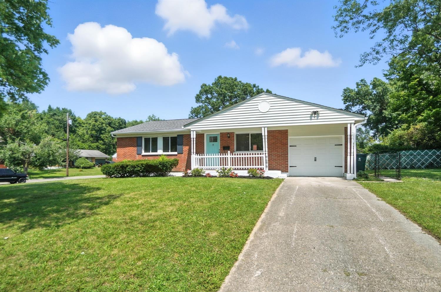 Property Photo: 9696 Wymart Avenue OH 45231