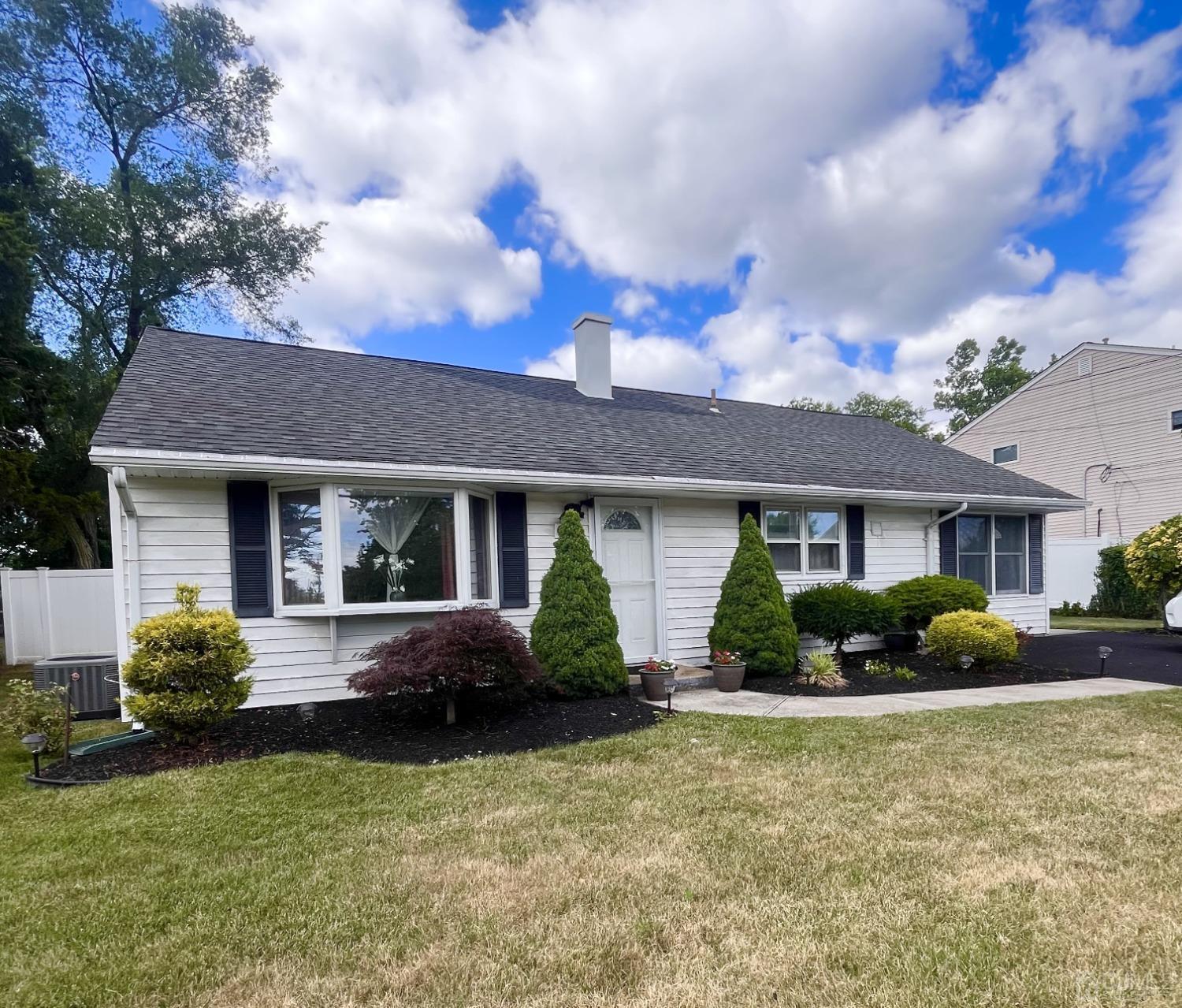 40 Haines Avenue  Piscataway NJ 08854 photo
