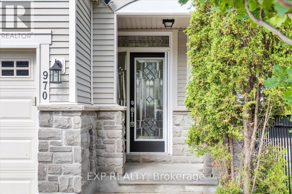 Property Photo:  970 Caldermill Private  ON K2J 0Z7 