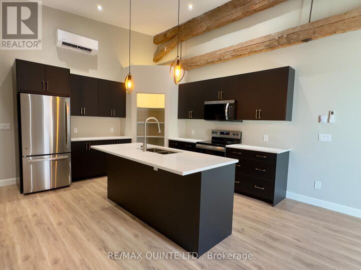Property Photo: 330 Victoria Street 6 ON K0K 3J0