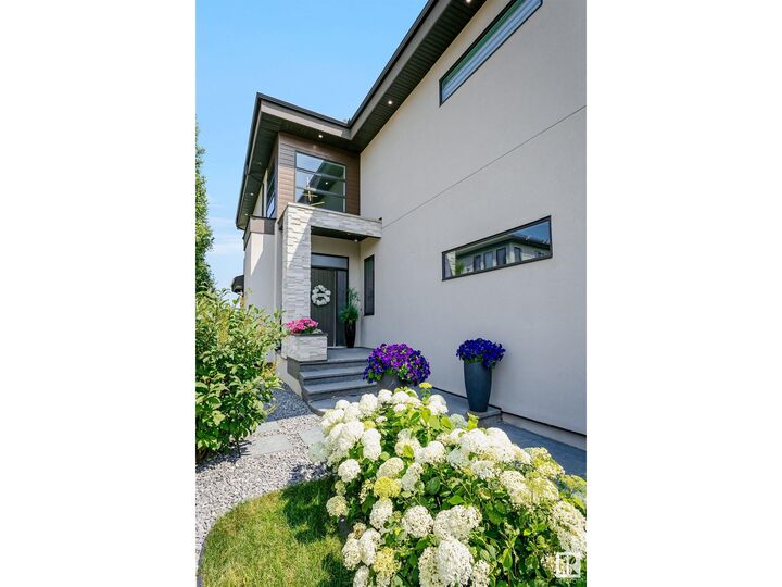 Property Photo:  3171 Cameron Heights Wy NW  AB T6M 0S5 