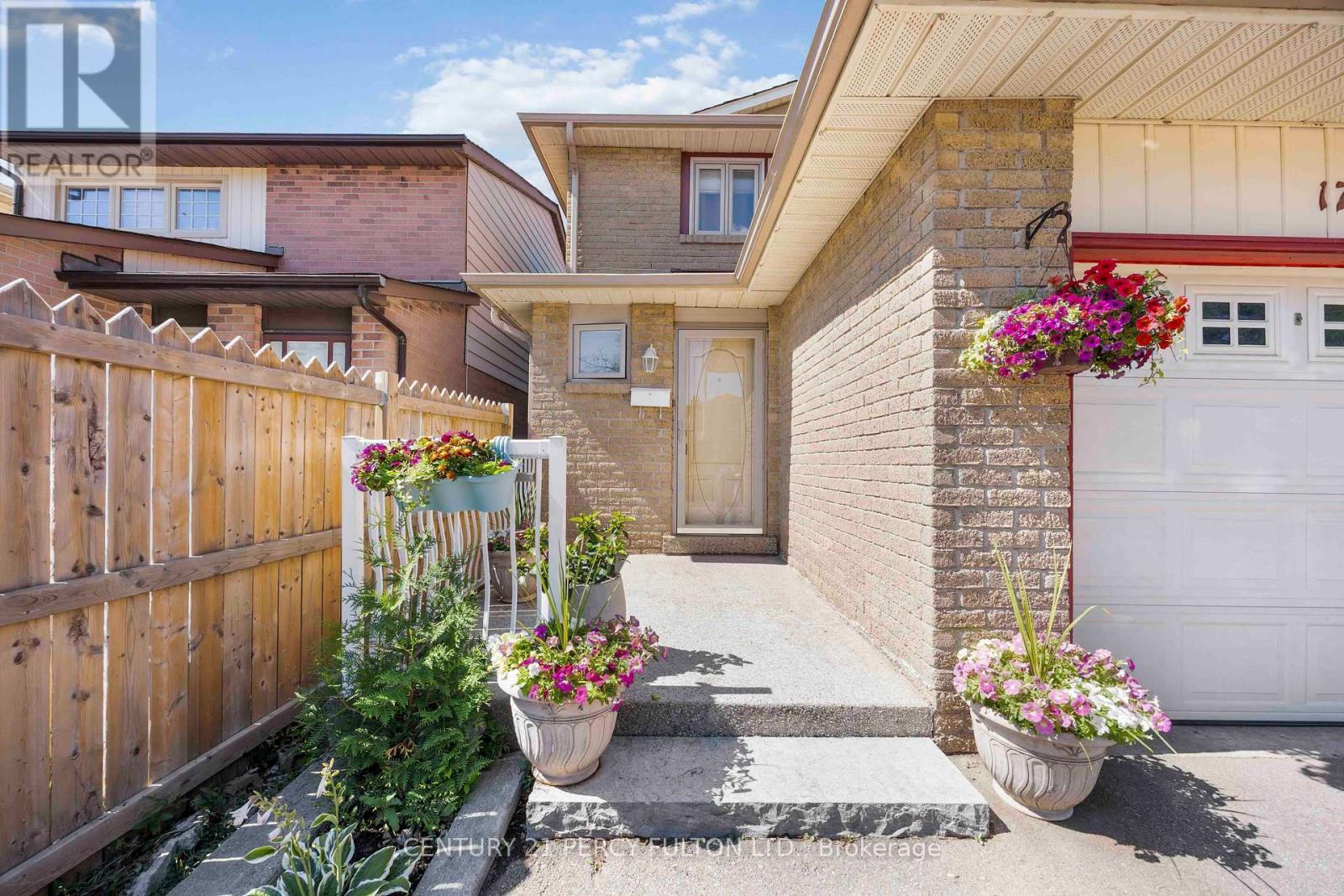 Property Photo: 17 Woodsview Avenue ON M9W 6B9