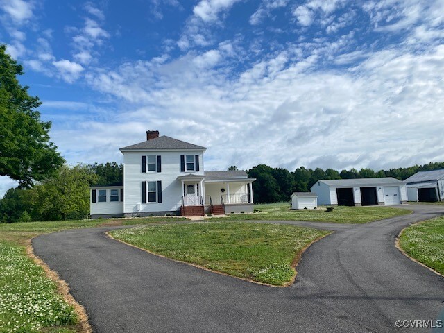 Property Photo: 17120 Nash Road VA 23840