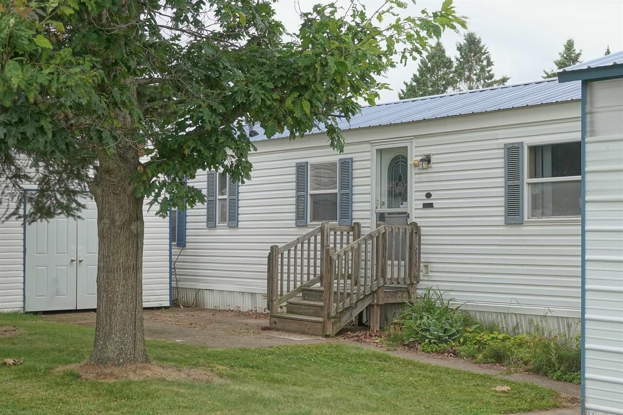 Property Photo:  30 Mink Capital Terrace  WI 54451 