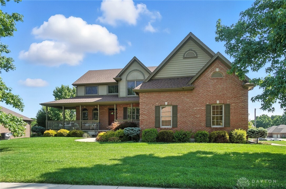 Property Photo: 2311 Upper Trent Way OH 45377