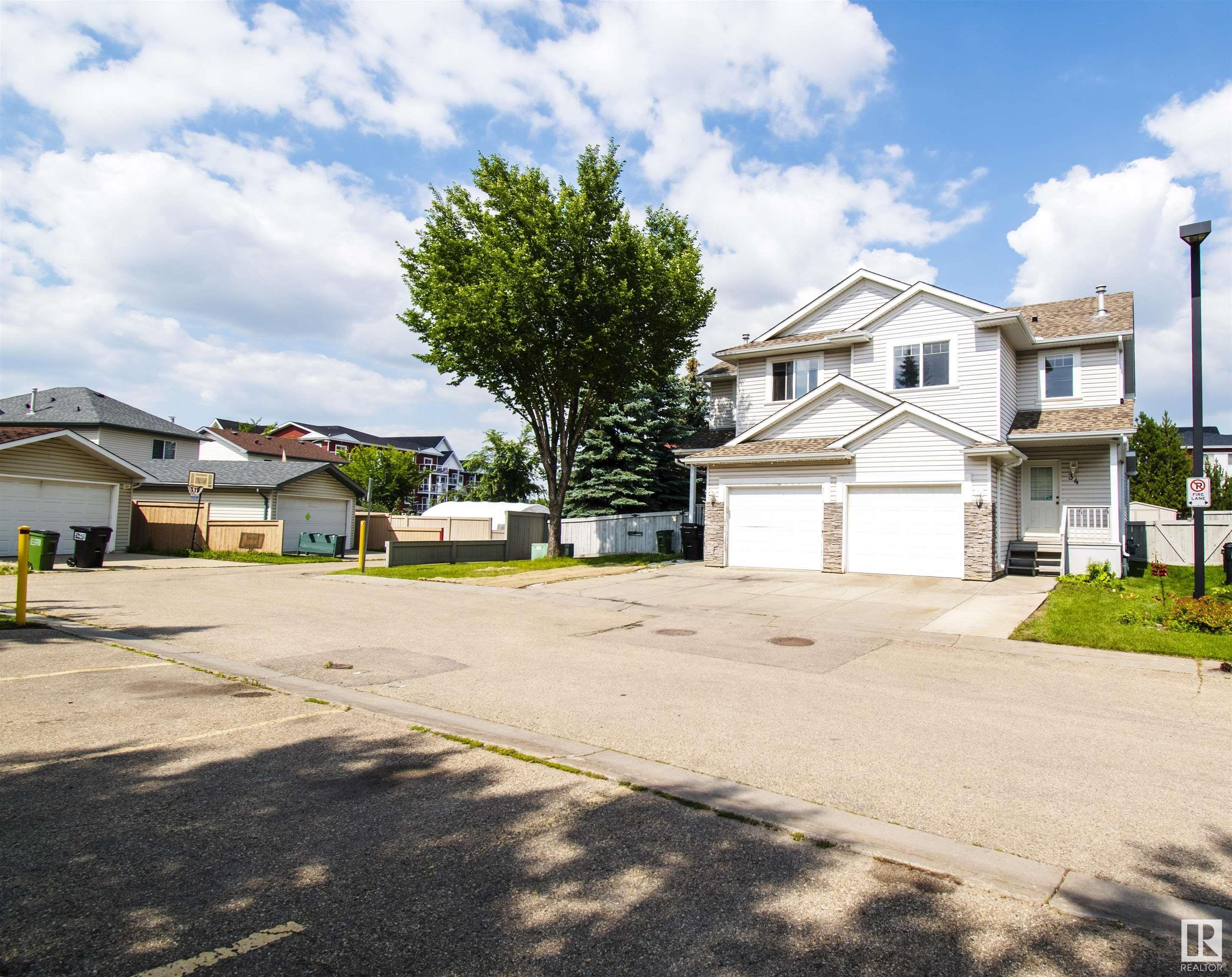 Photo de la propriété: 4020 21 Street NW 34 AB T6T 1T8