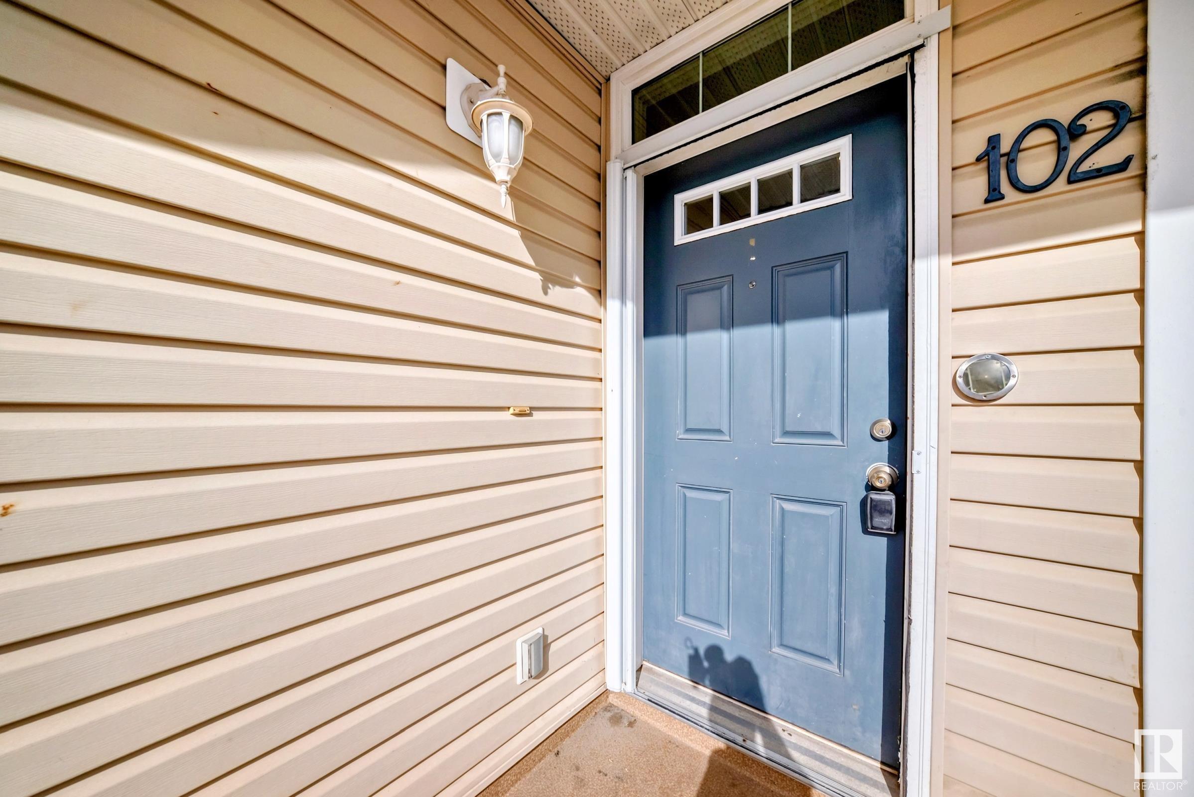 Photo de la propriété:  3010 33 Avenue NW 102  AB T6T 0C3 