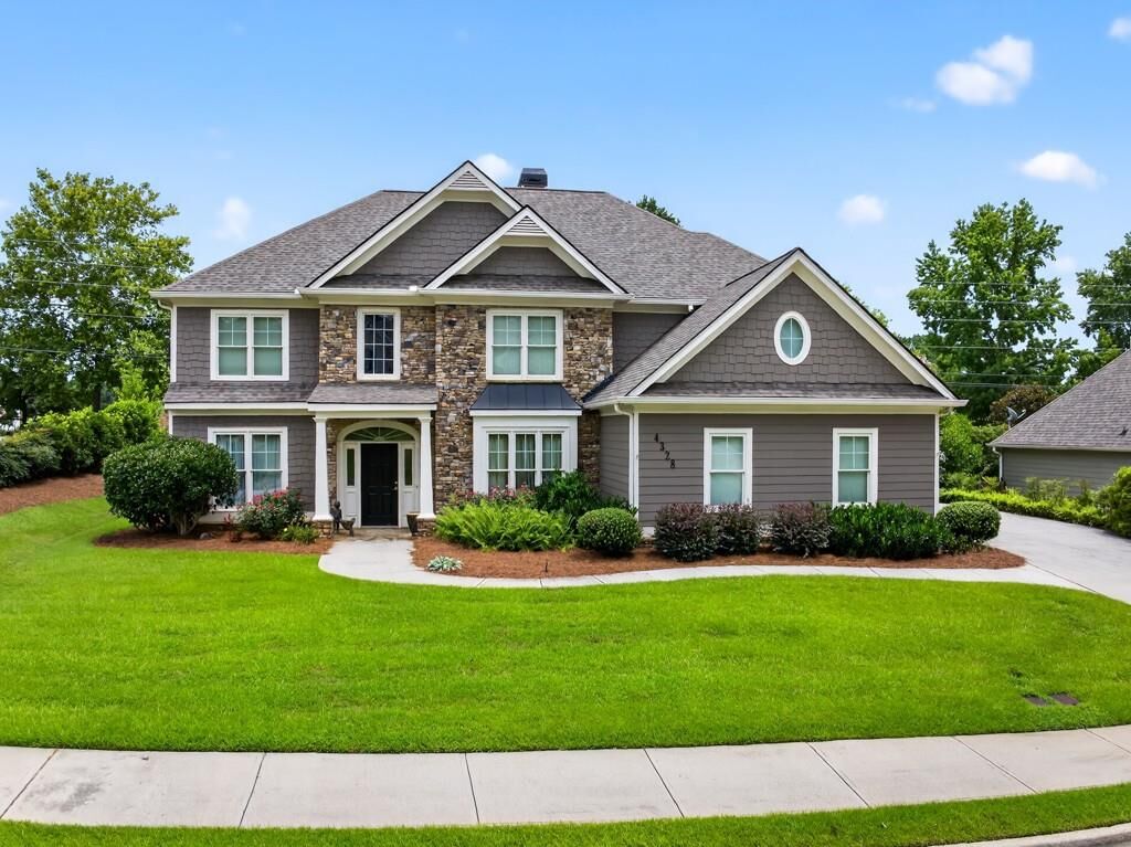 Property Photo:  4328 Sandy Branch Drive  GA 30519 