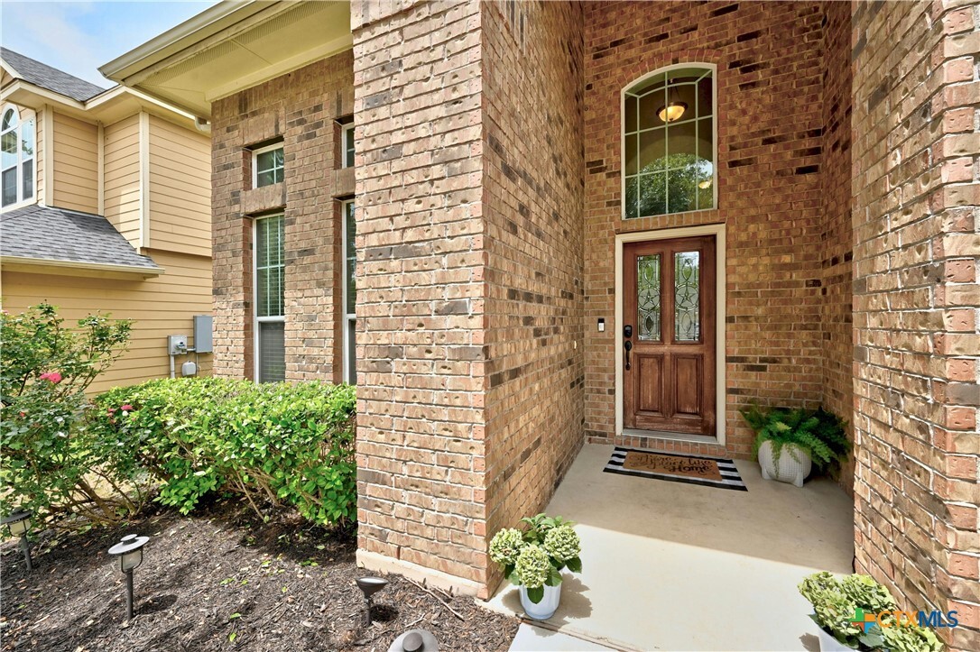 Property Photo: 130 Farm House Road TX 78666