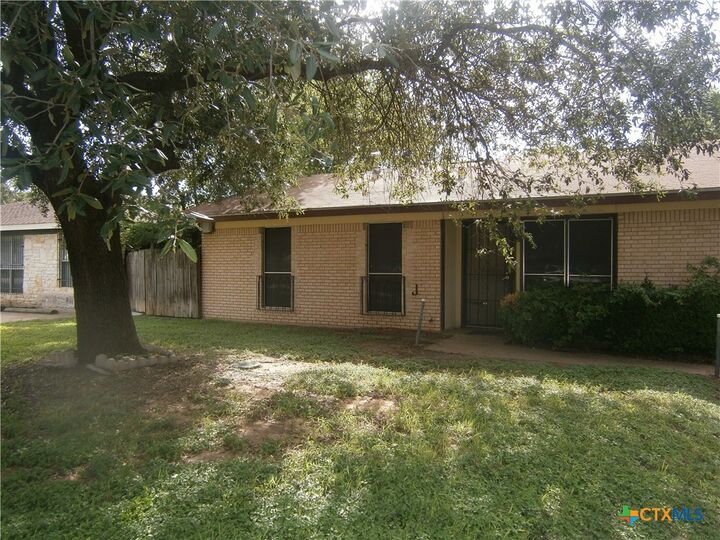 1104 Gardner Road  Austin TX 78721 photo