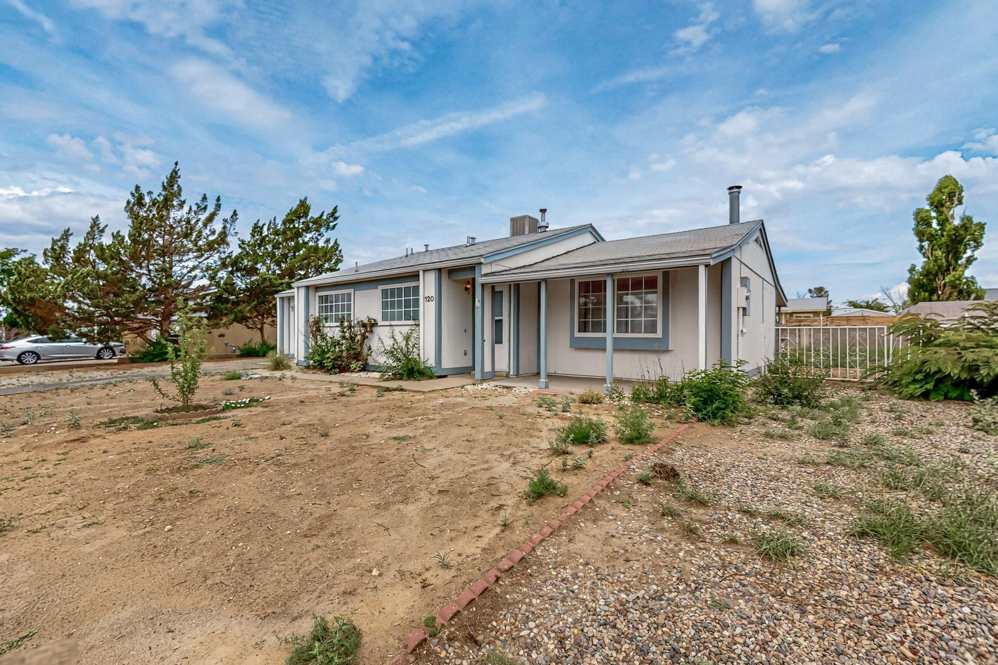 Property Photo:  120 Sommerset Drive SE  NM 87124 