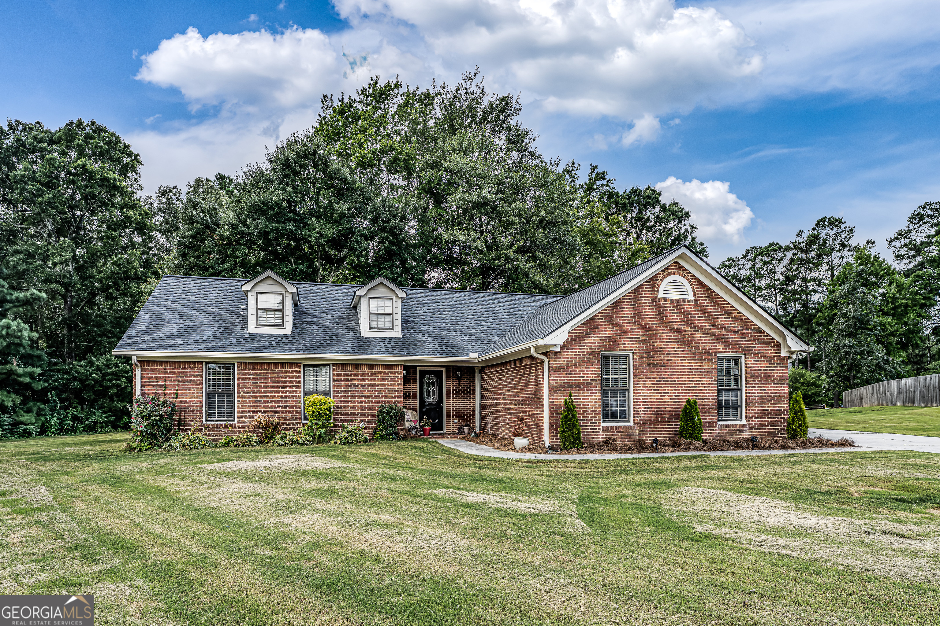 Property Photo:  45 Ashley Oaks Trail NW  GA 30165 