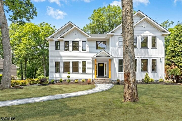 Property Photo:  48 Hunterdon Blvd  NJ 07974 