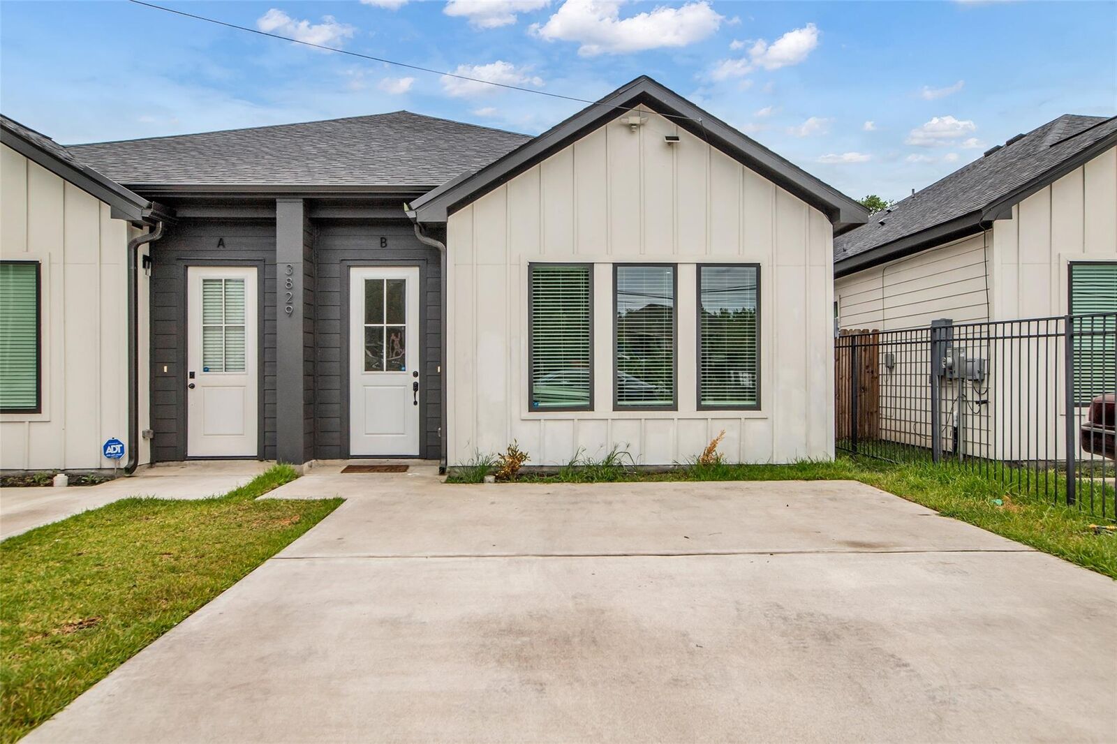 Property Photo:  3829 Goodhope Street B  TX 77021 