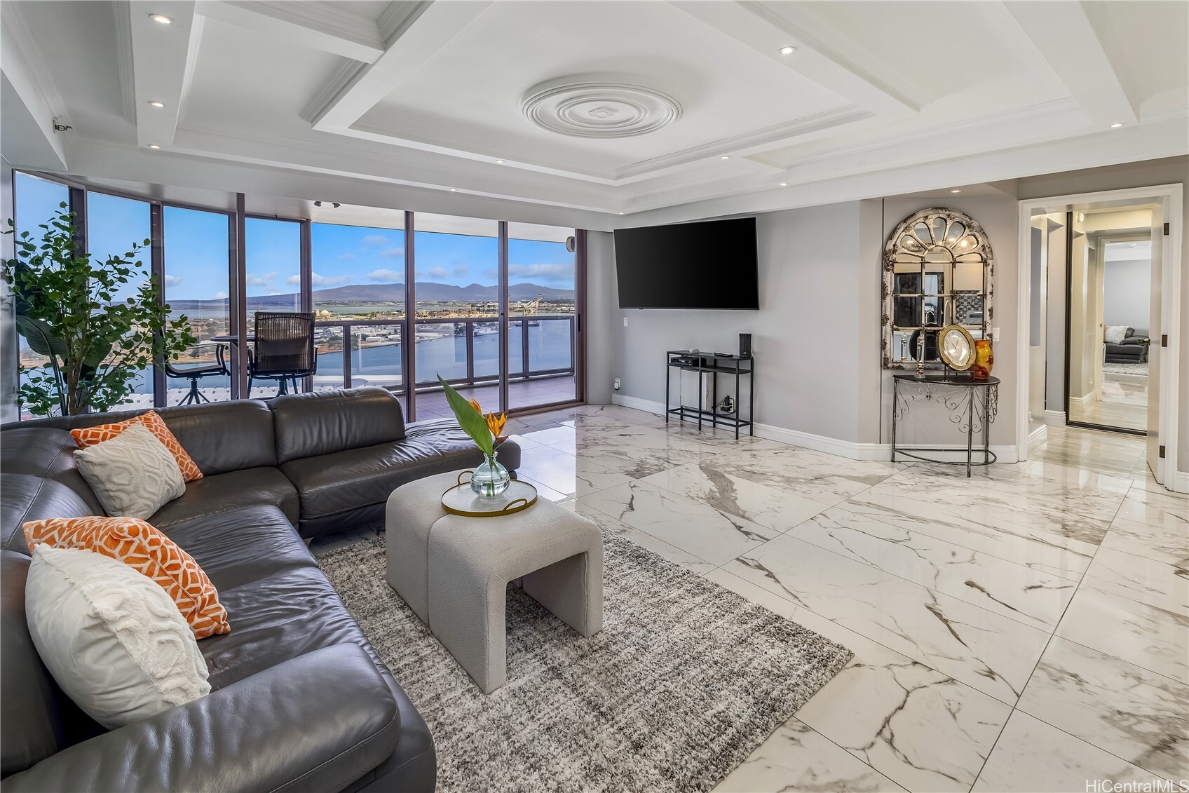 Property Photo: 415 South Street 2902 HI 96813