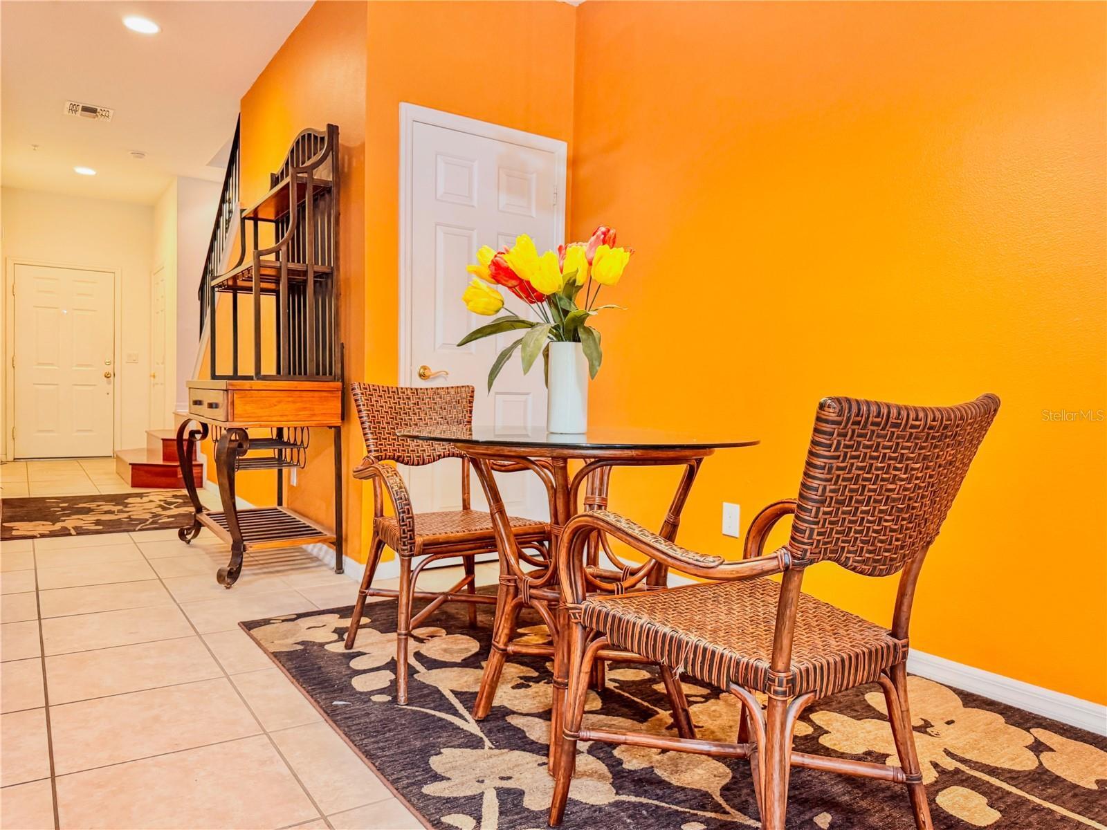 Property Photo:  1108 N Fairway Drive  FL 32712 