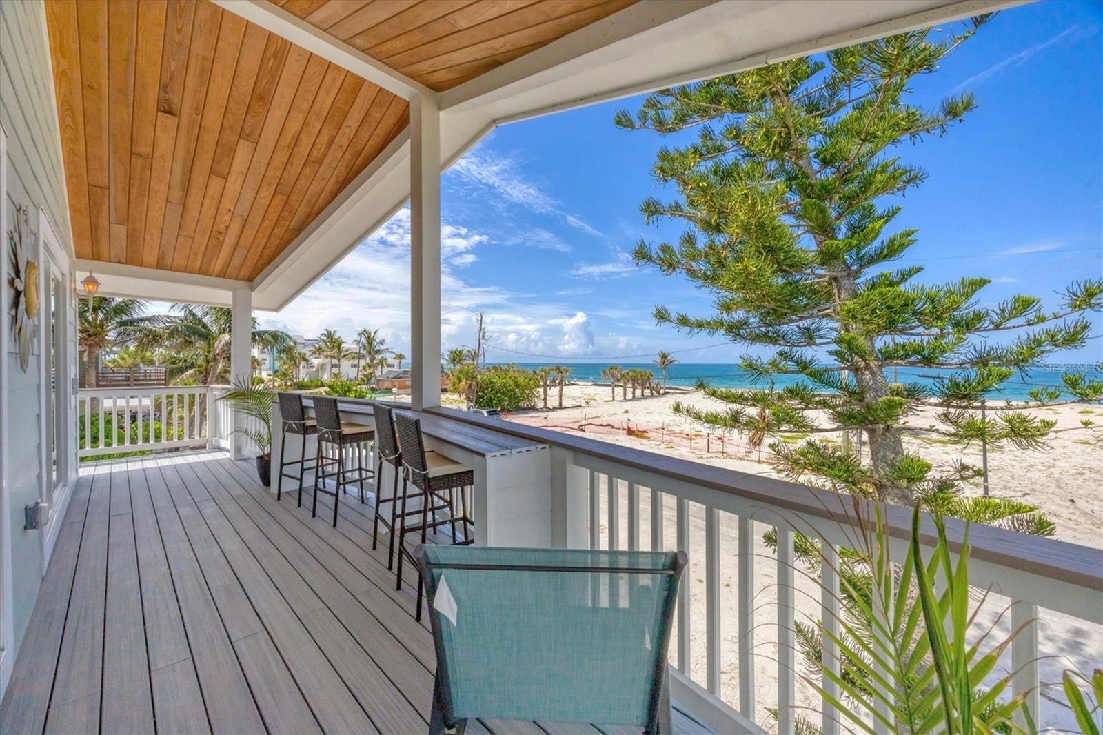 Property Photo: 1107 Shore View Drive FL 34223