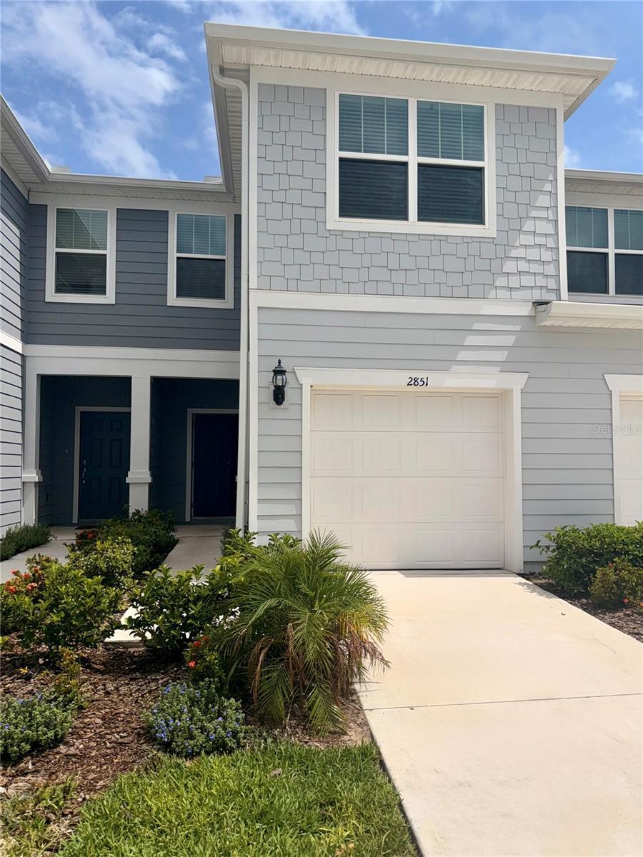 Property Photo:  2851 Stunning Avenue  FL 33896 