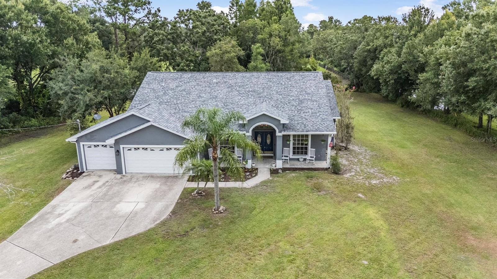Property Photo:  7305 Jones Road  FL 33556 