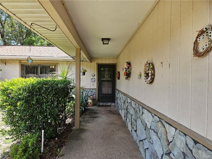 Property Photo:  7525 W Fairview Court  FL 34429 