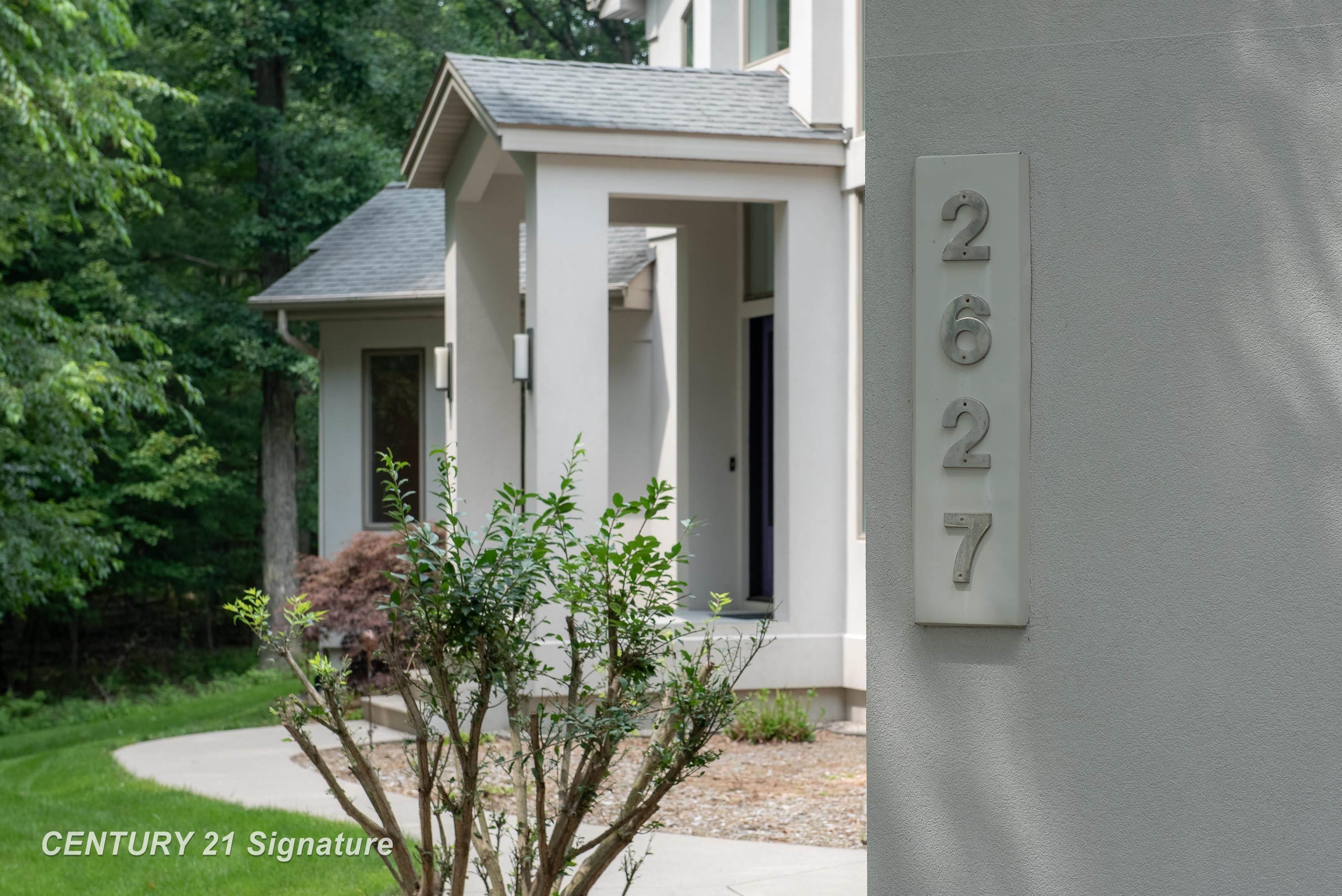 Property Photo: 2627 N Odyssey Lane MI 48642