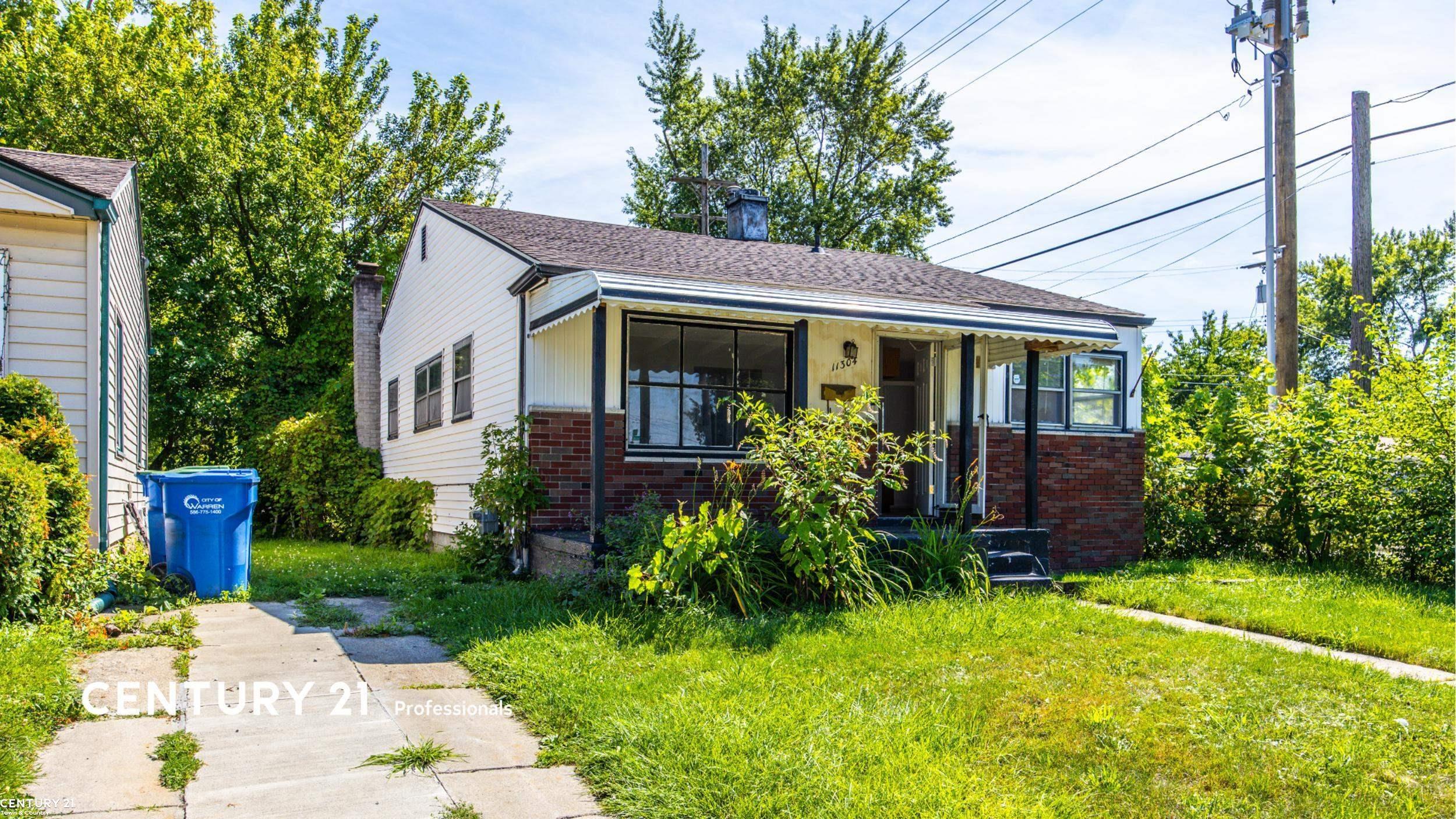 Property Photo: 11304 Jackson Avenue MI 48089