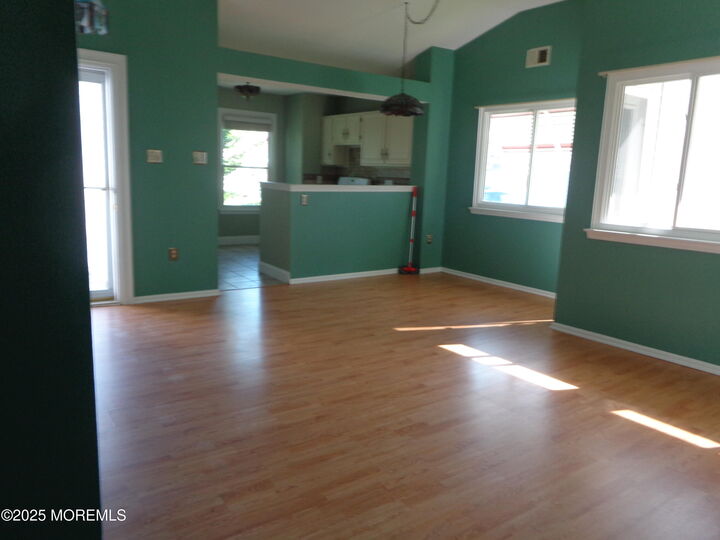 Property Photo: 214 Mohican Lane NJ 08087