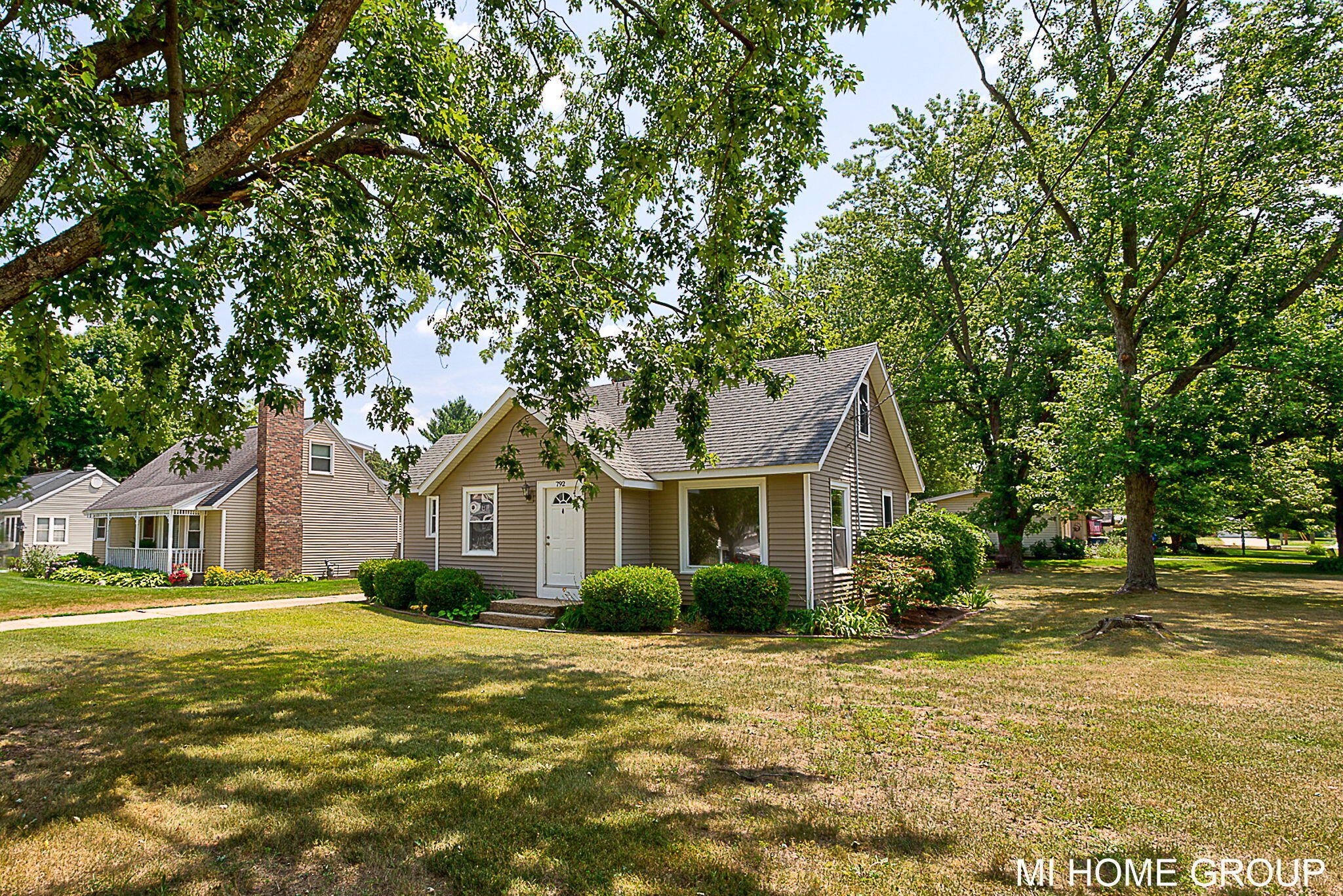 Property Photo: 792 W 26th Street MI 49423