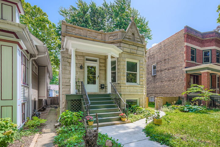 Property Photo:  1042 S Scoville Avenue  IL 60304 