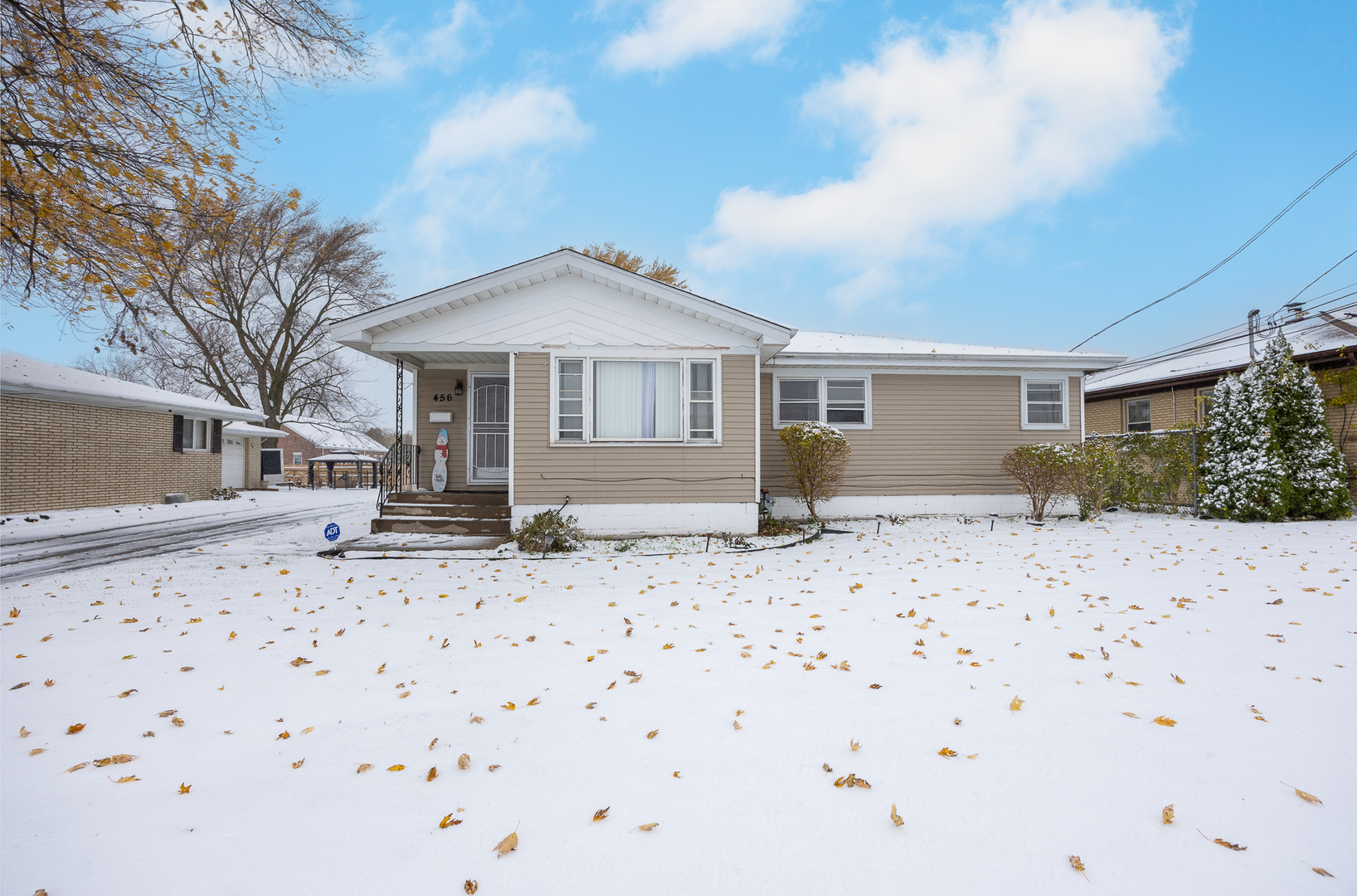 Property Photo: 456 E 170th Street IL 60473