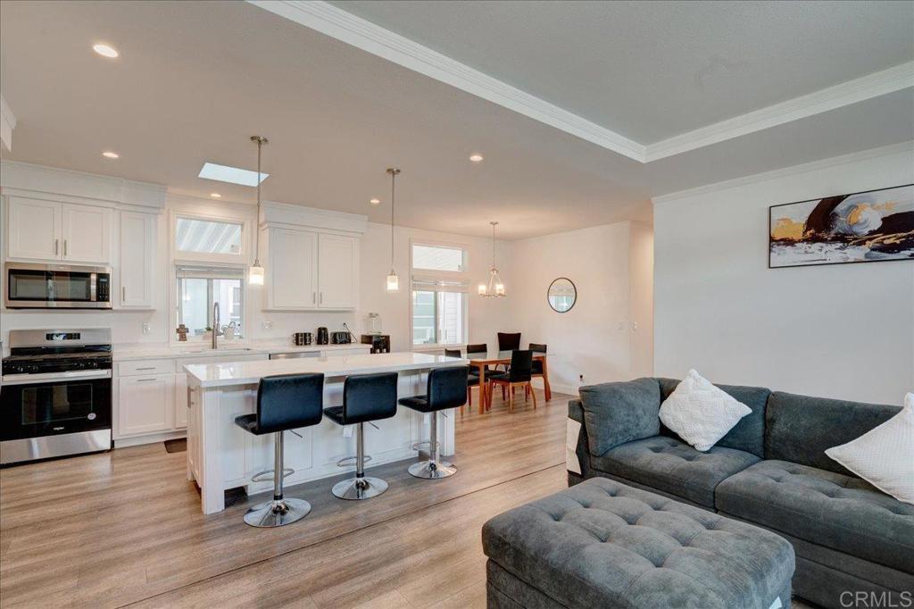 Property Photo: 85 Oakwood Lane CA 92054