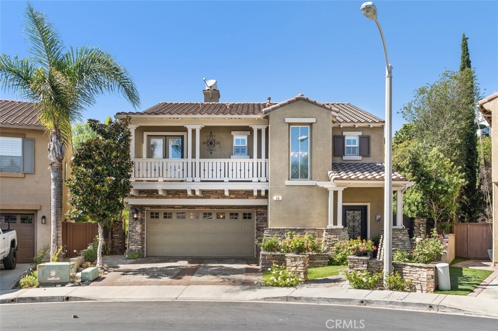 Property Photo:  38 Avenida Merida  CA 92673 