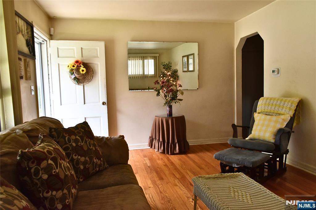Property Photo:  19 Florence Place  NJ 07407 