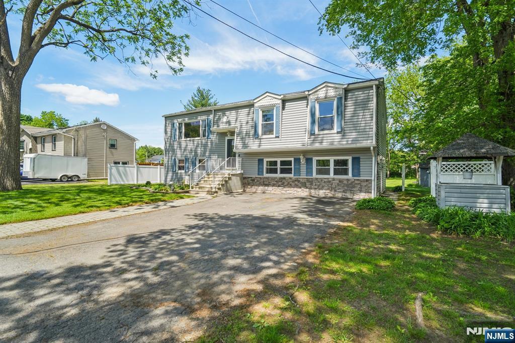 Property Photo: 11 Steele Avenue NJ 07035