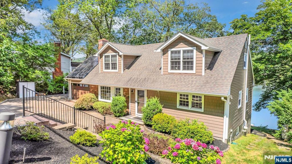 Property Photo:  377 High Crest Drive  NJ 07480 