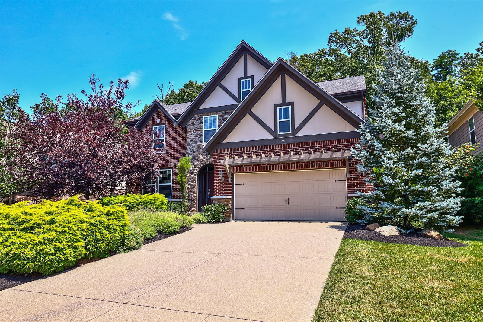 Property Photo:  21 Casagrande Street  KY 41075 