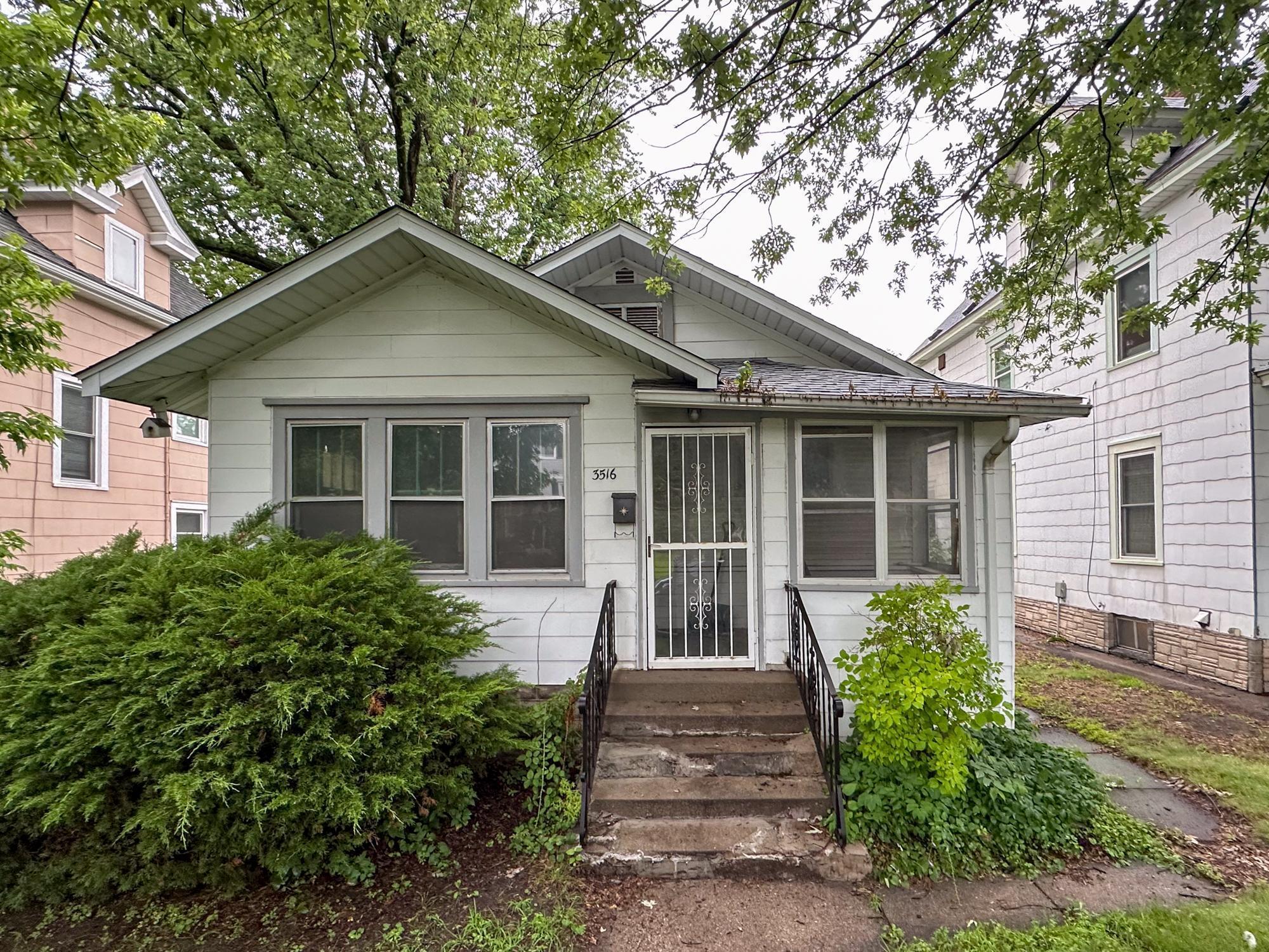 Property Photo: 3516 33rd Avenue S MN 55406