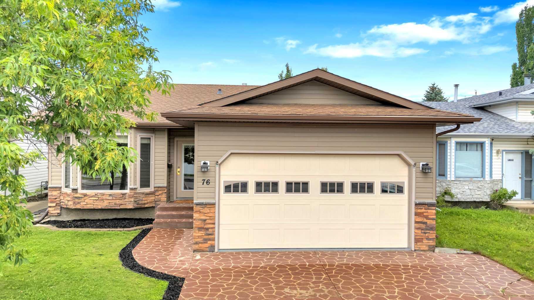 Property Photo: 76 Kirby Street AB T4P 3M4