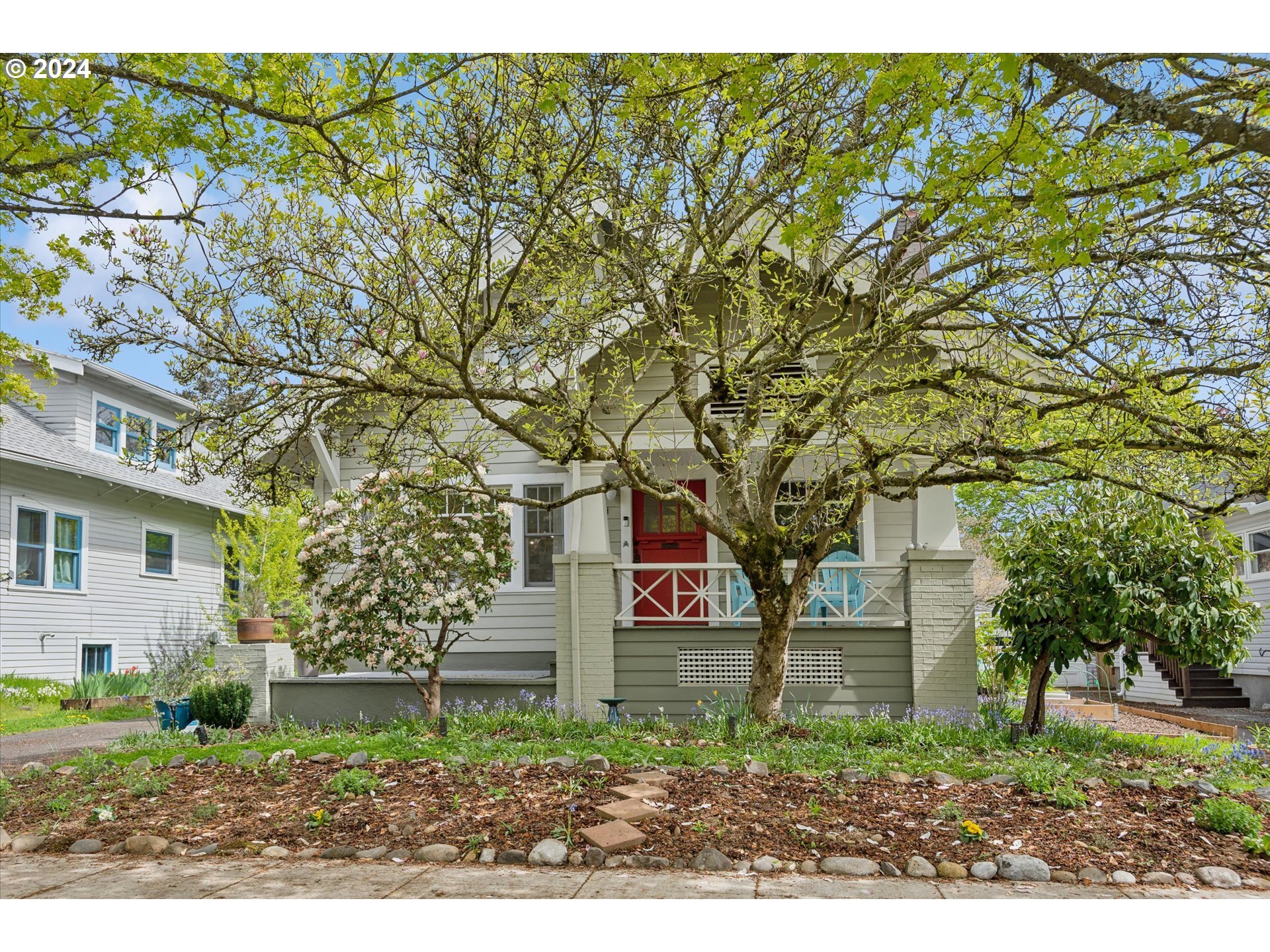 Property Photo: 2530 NE 58th Ave OR 97213
