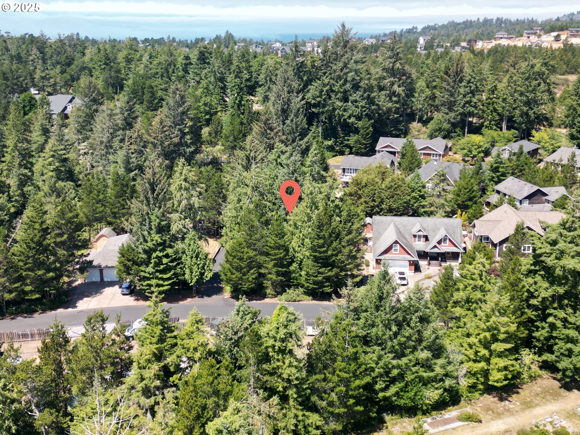 Property Photo: 10365 Pine Ridge Dr #34 OR 97130