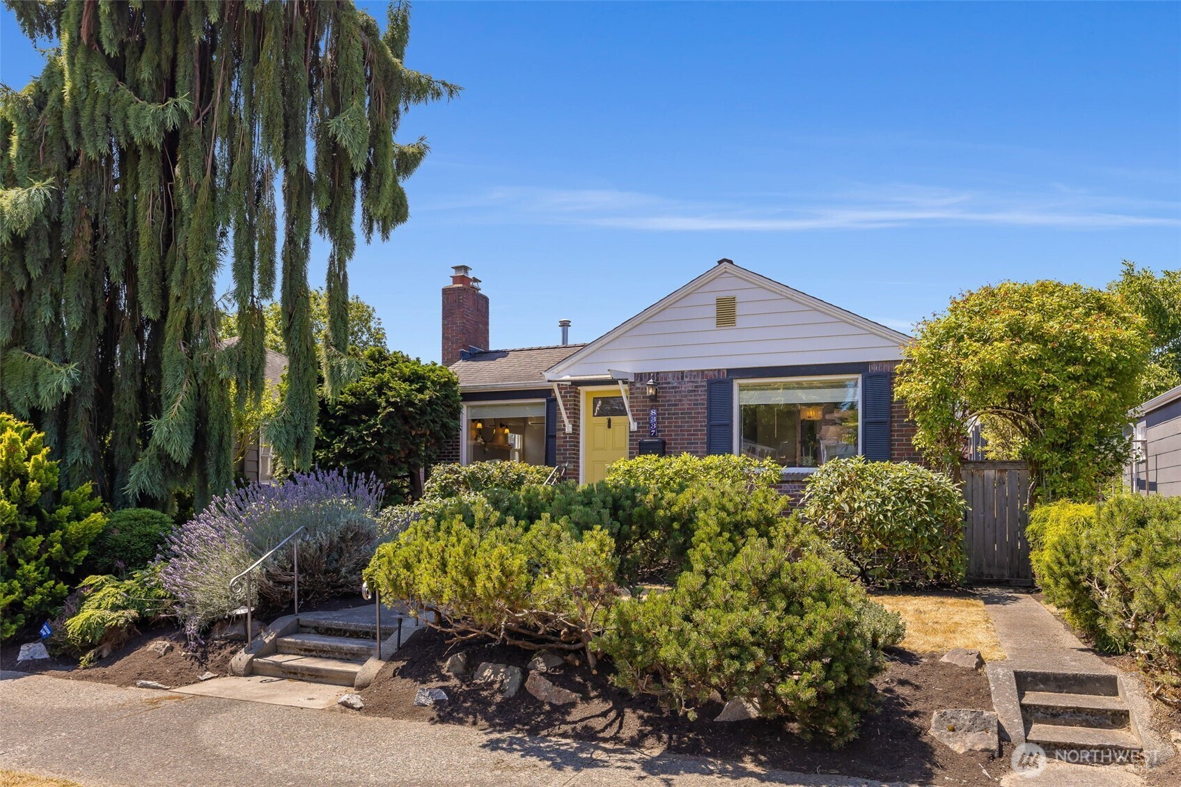 Property Photo: 8337 22nd Avenue NW WA 98117