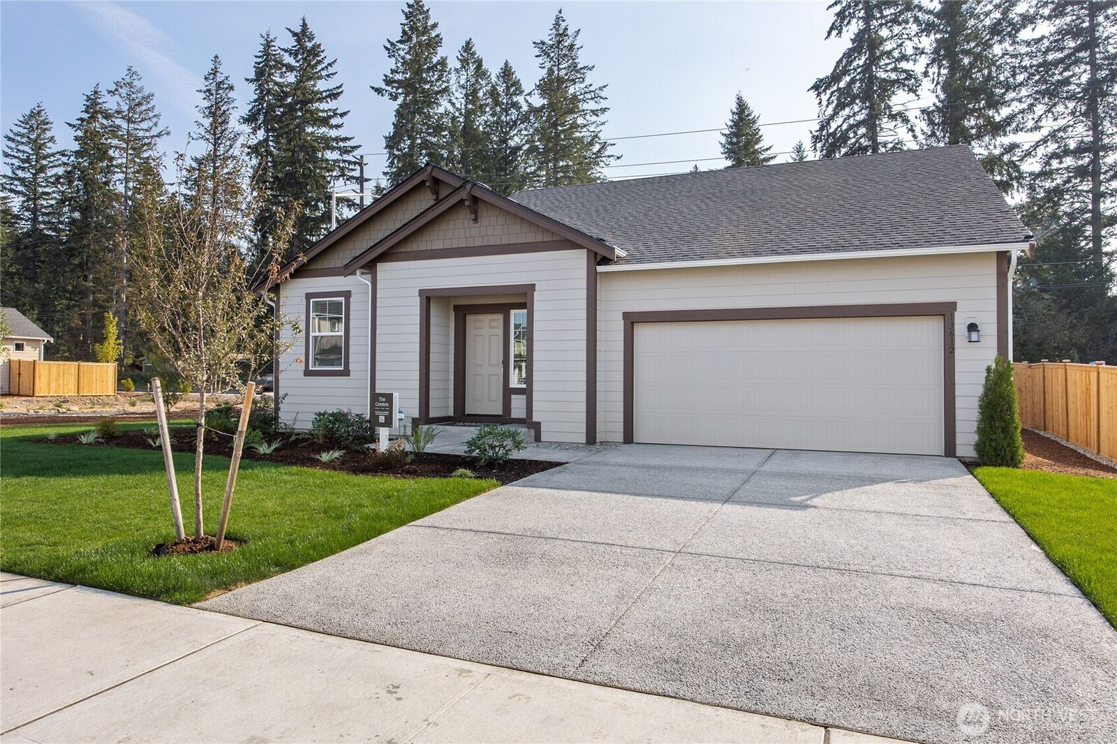 Property Photo: 14040 198th Street E WA 98338