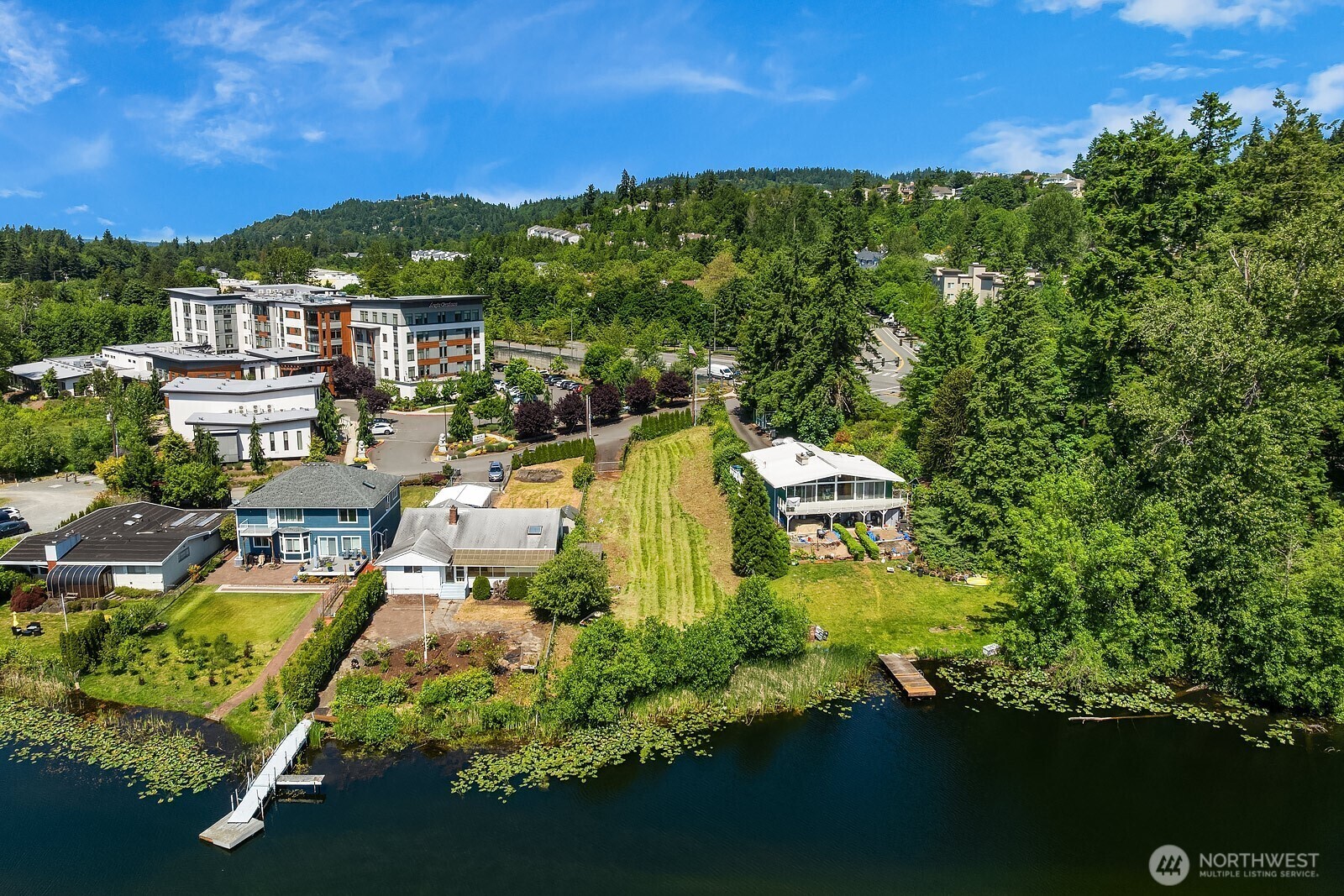 Property Photo: 13059 SE 76th Street WA 98056