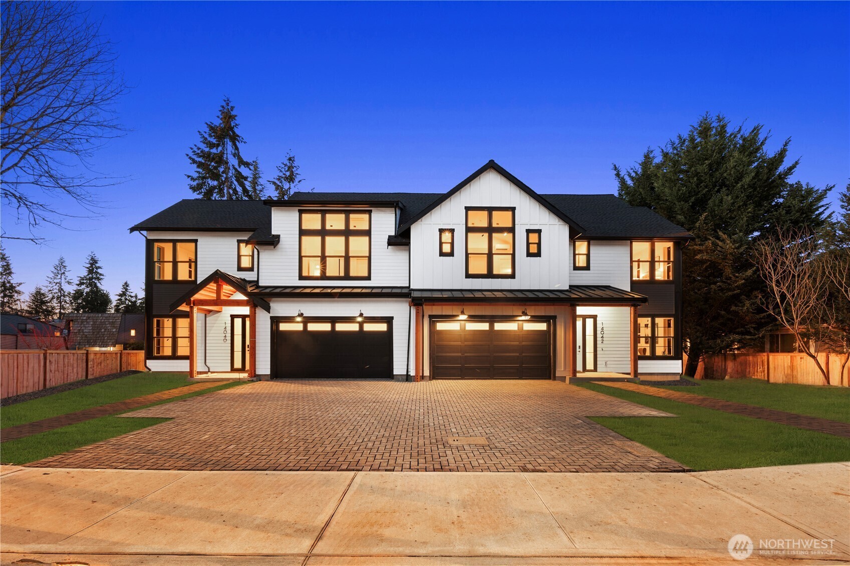 Property Photo:  14142 SE 8th Street  WA 98007 